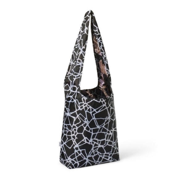 DVF Target Pink Green Or Black Neutral Or Arrow Green Reversible Reusable Bag - Picture 7 of 8